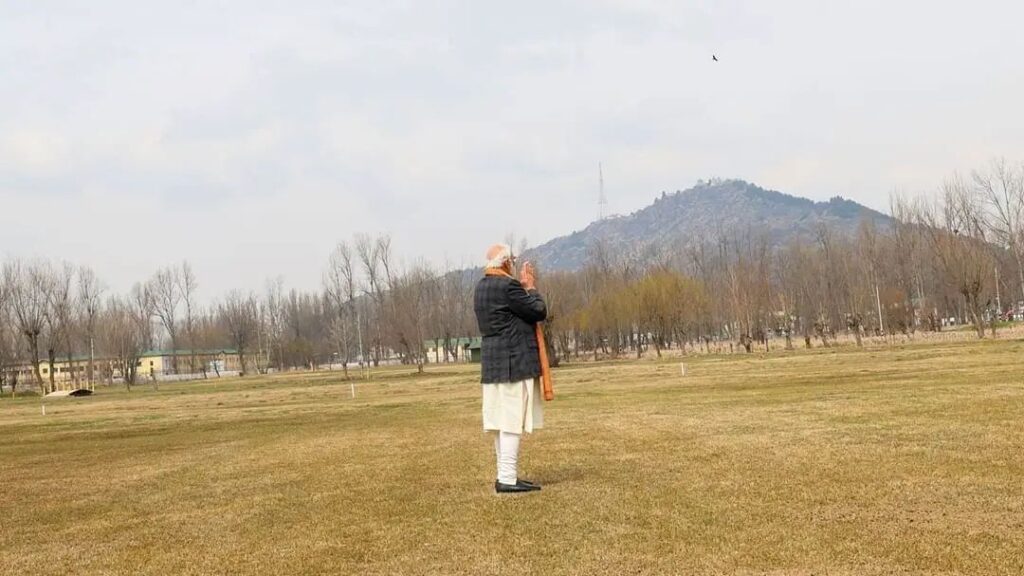 n5894685261709803764815aa6c07e626a8a829d07e3c7ad1b46e8f28a479ba2ca37be1921ce9e7722810de