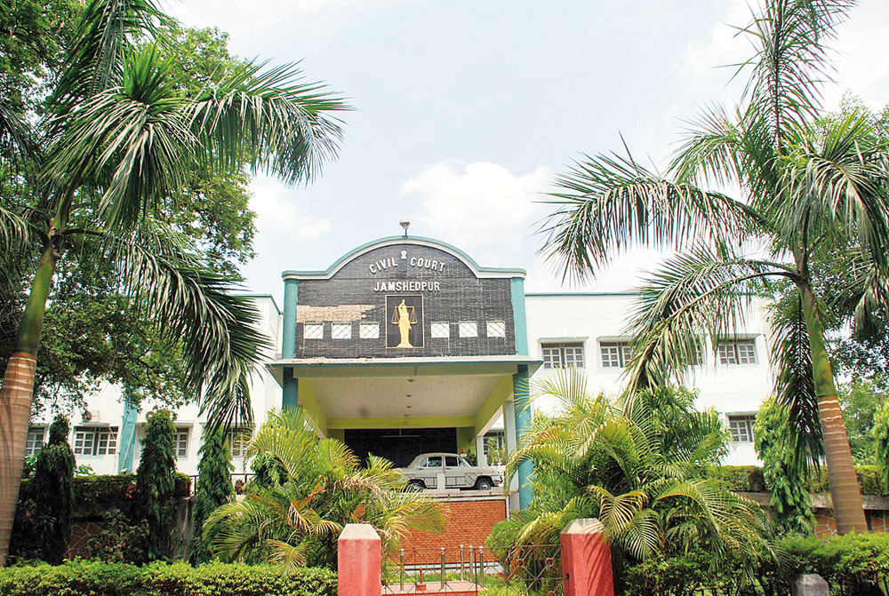 b5c89a8bdb485c036aa87103d42defec319e46a811f719e86d46056f9a211417.0