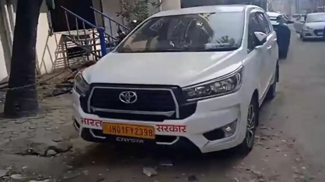 n6989577671769752603148820ebf7d8325cfaa414369c479c1b445ce273520437bffed1caea60bbf1d8915