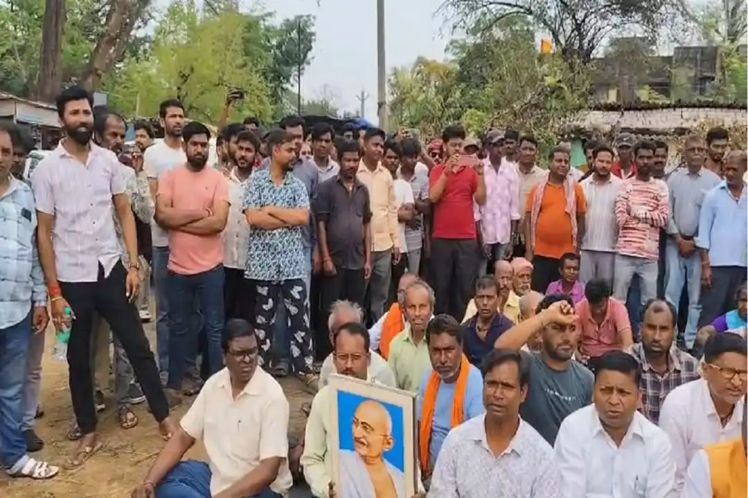 n707417428177546995448741d7f8146782a8718dd83cd657e8bac50db5e086474f1de24d85c18525bfc357