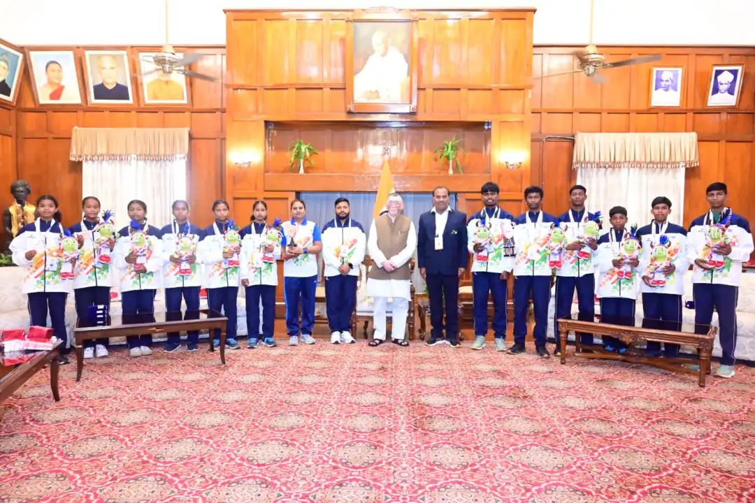 n70879686517764158958431d75c910530bb53857600d86392fef9ad6345118d879d1bb4c11f128d3e8c185